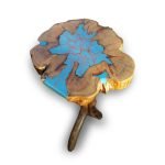 Тюркоазена градинска маса от смола и орех