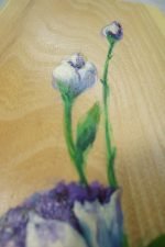 Спасена акациева табела с ръчно рисувани лилави ириси - Image 3